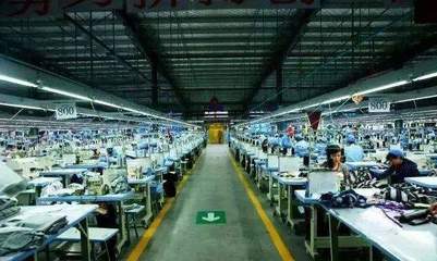 抗疫擴產(chǎn)能！服裝代工巨頭申洲國際加速布局東南亞，越南、柬埔寨再招2.7萬員工